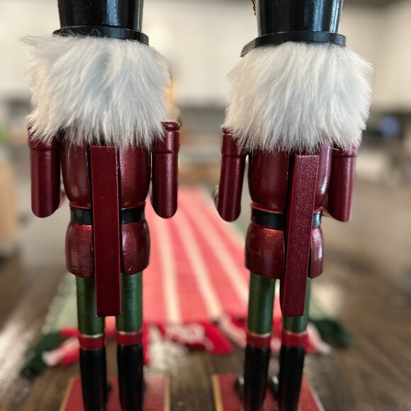 Metallic Nutcracker Drummer Figurine-Brown - Picture 7 of 8